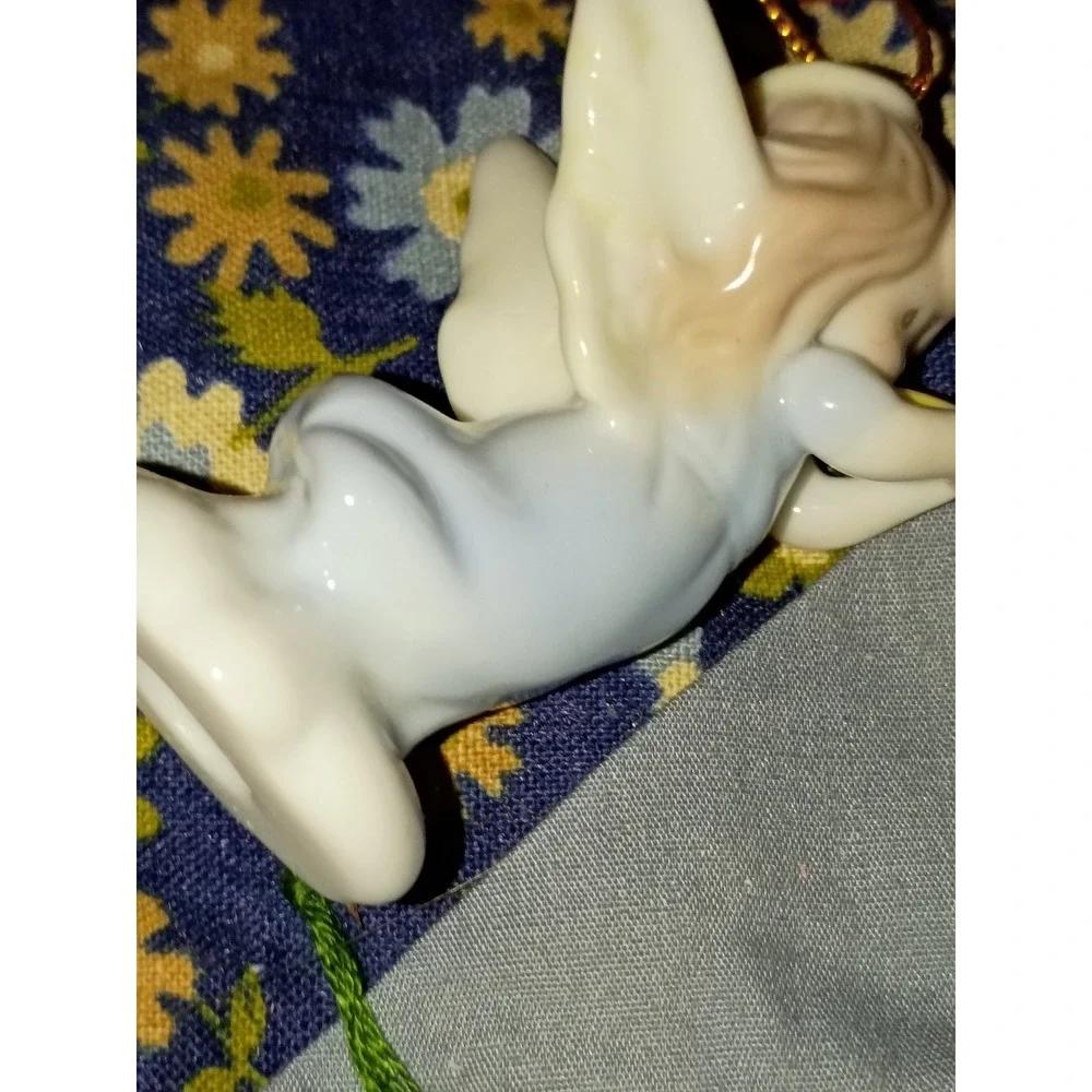 Precious Moments Joy to the World Angel 1996 Avon Christmas Ornament